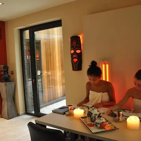 Zen Your Life Hotel 3*